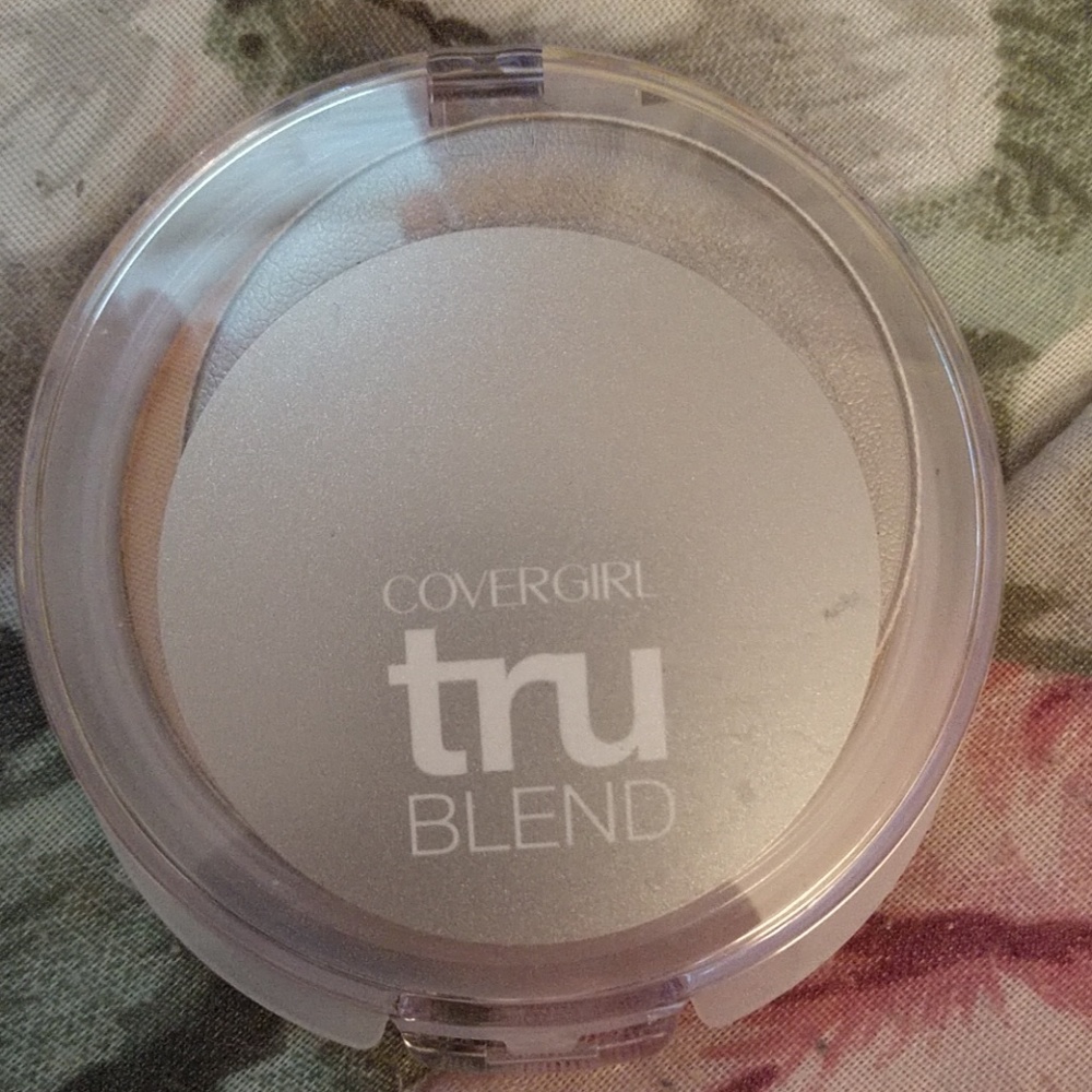 CoverGirl Pressed Powder